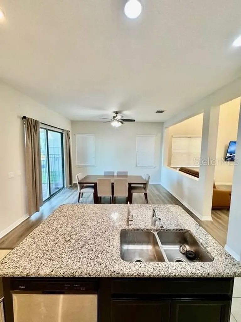 10264 Henbury Street Orlando FL 32832