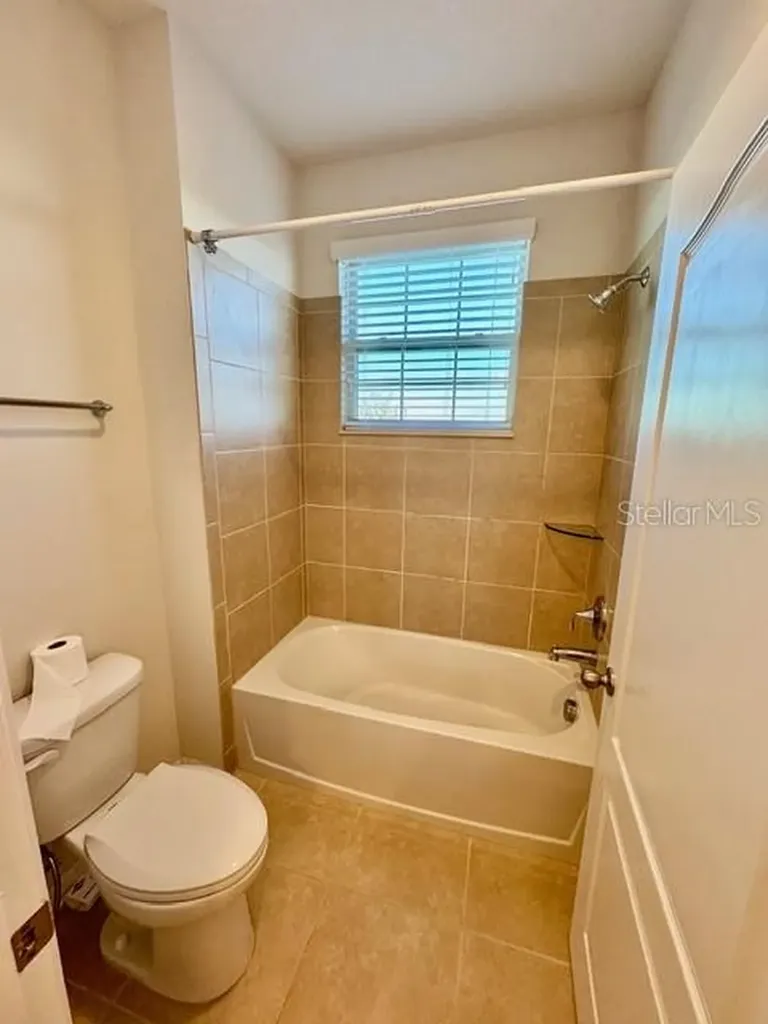 10264 Henbury Street Orlando FL 32832