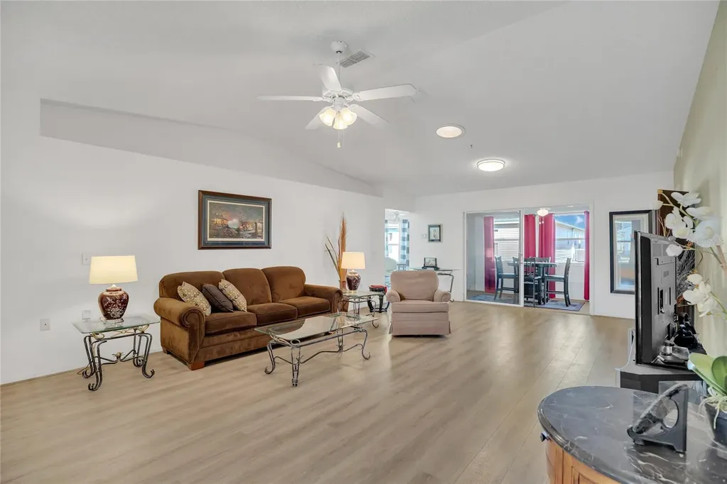131 Willow Brook Drive Leesburg FL 34748