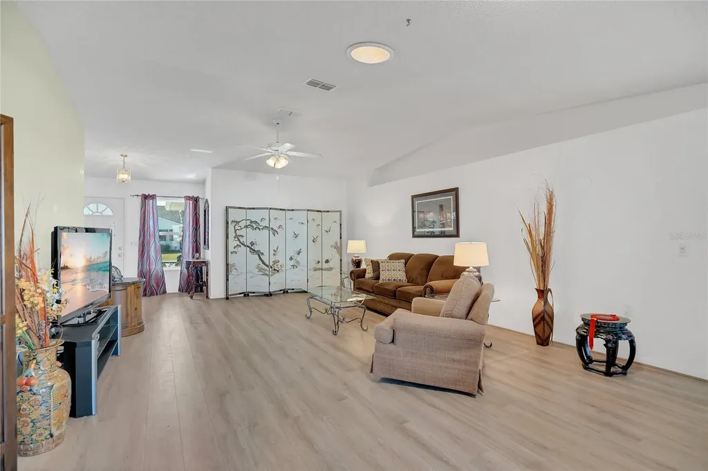 131 Willow Brook Drive Leesburg FL 34748