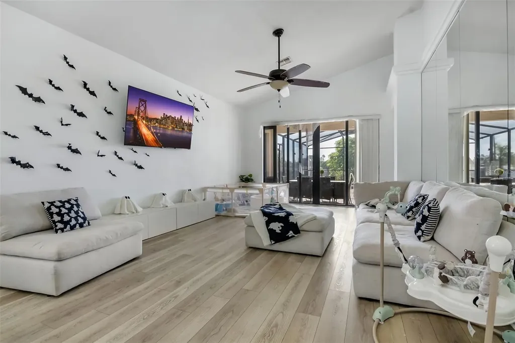 907 Bridgeford Crossing Boulevard Davenport FL 33837