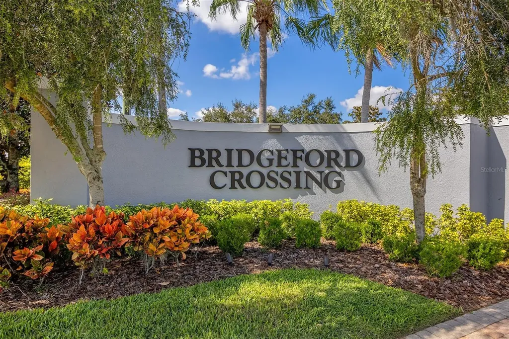 907 Bridgeford Crossing Boulevard Davenport FL 33837