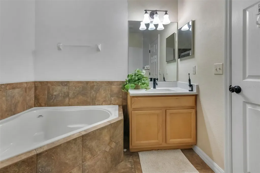 907 Bridgeford Crossing Boulevard Davenport FL 33837