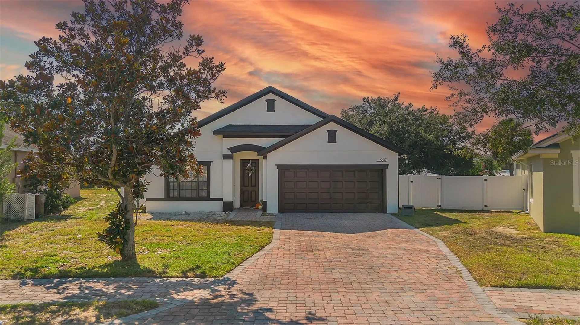 907 Bridgeford Crossing Boulevard Davenport FL 33837