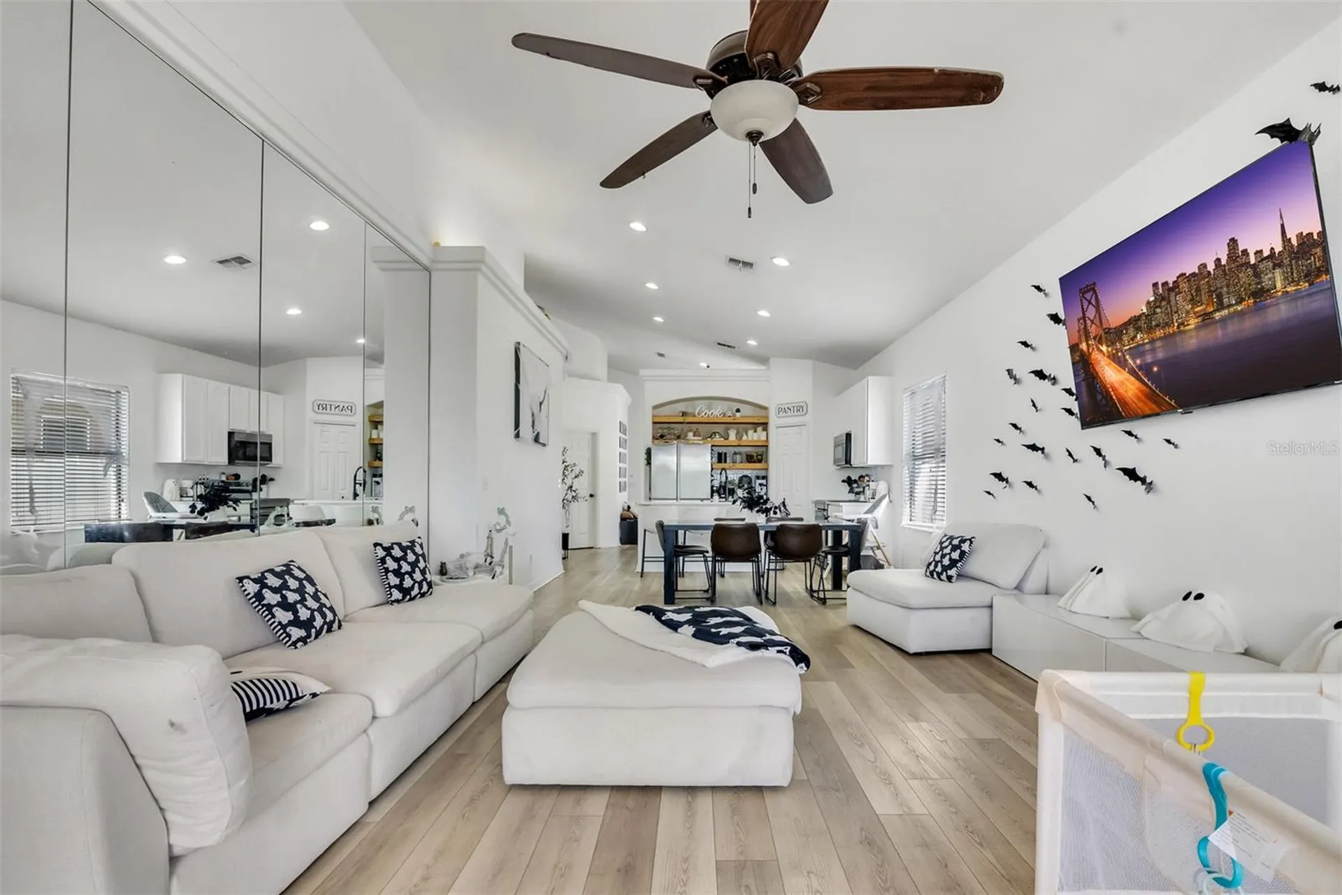 907 Bridgeford Crossing Boulevard Davenport FL 33837