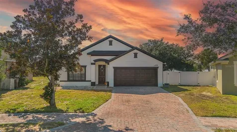 907 Bridgeford Crossing Boulevard Davenport FL 33837