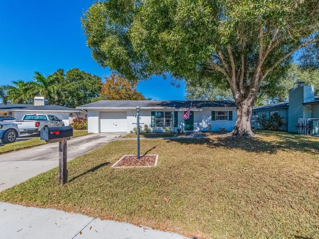 1820 Driftwood Circle N Oldsmar FL 34677