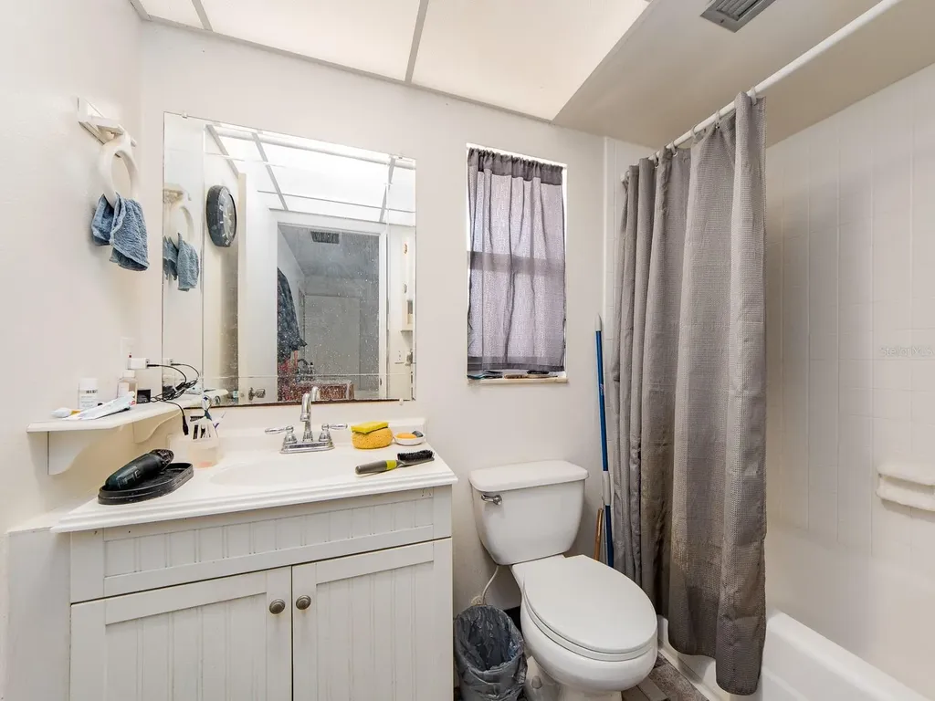1820 Driftwood Circle N Oldsmar FL 34677