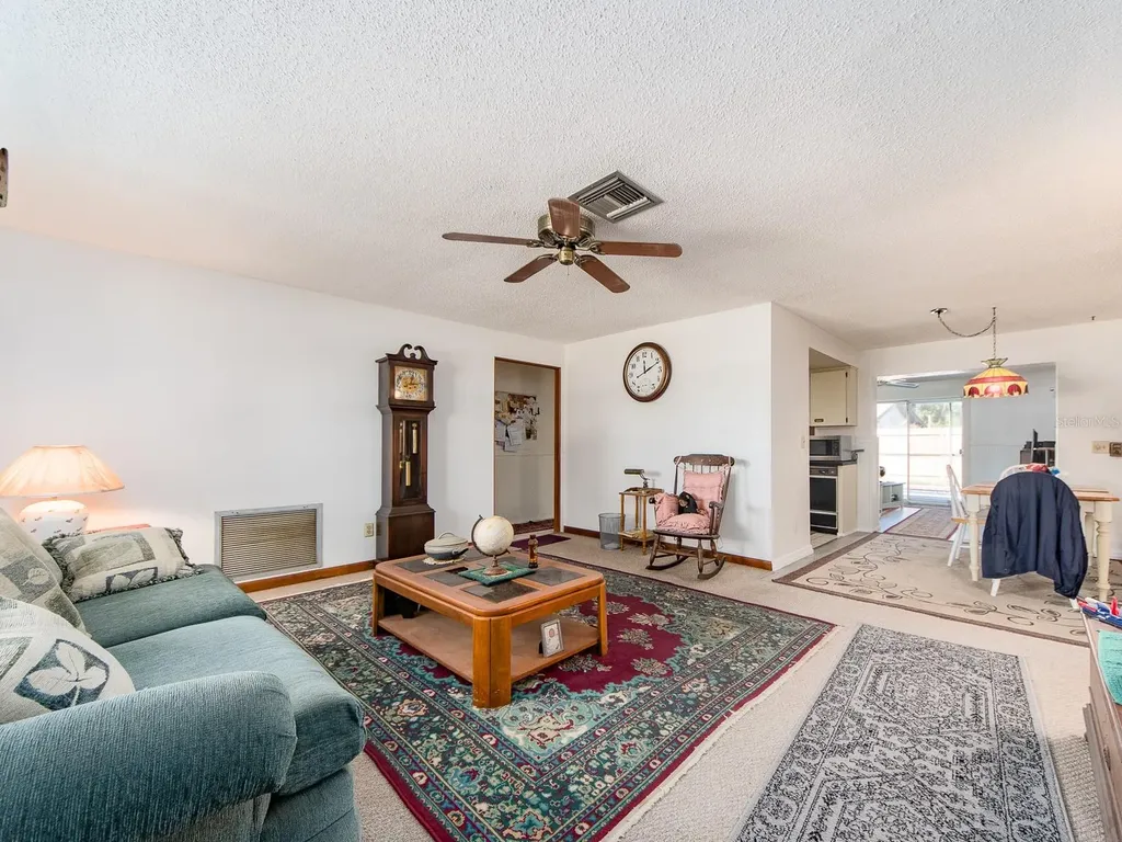 1820 Driftwood Circle N Oldsmar FL 34677