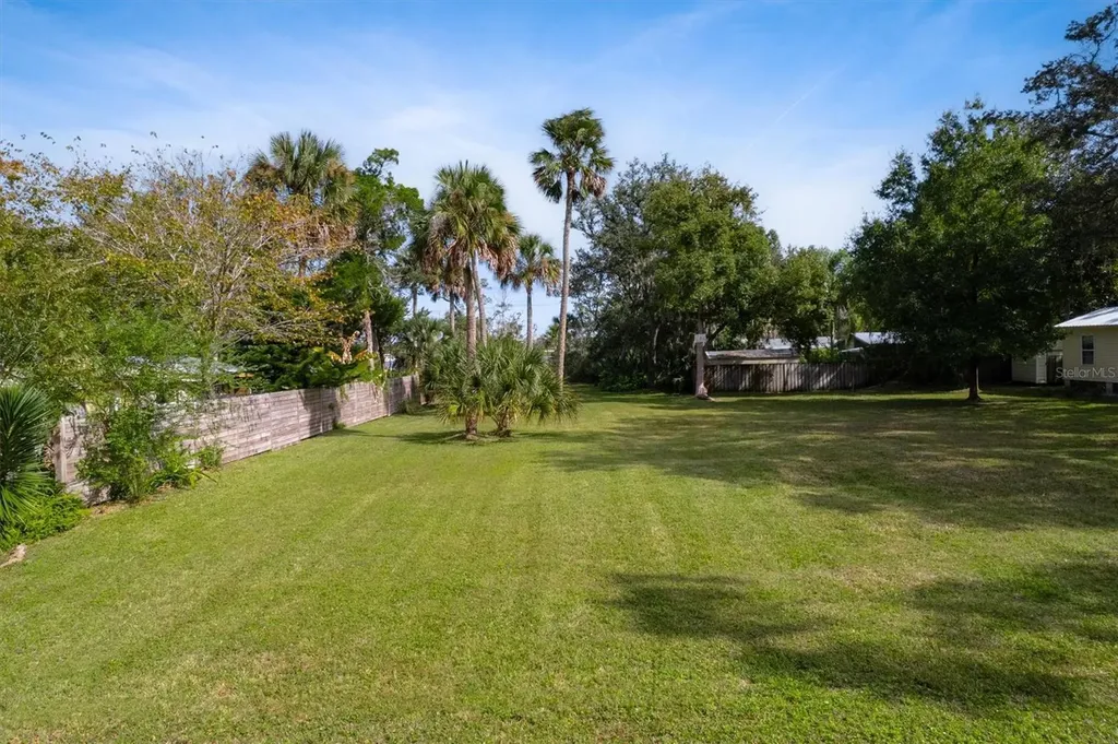 29 & 27a Florida Avenue St Augustine FL 32084