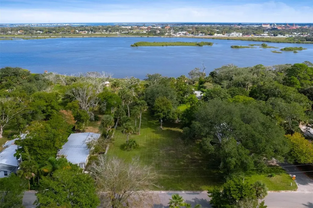 29 & 27a Florida Avenue St Augustine FL 32084