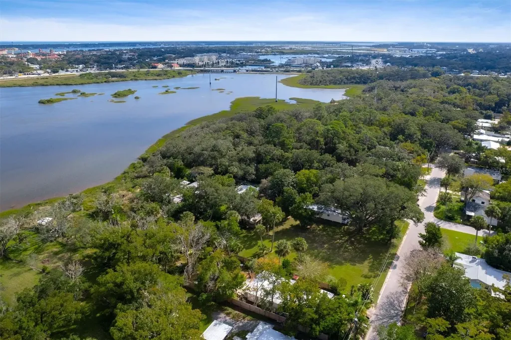 29 & 27a Florida Avenue St Augustine FL 32084