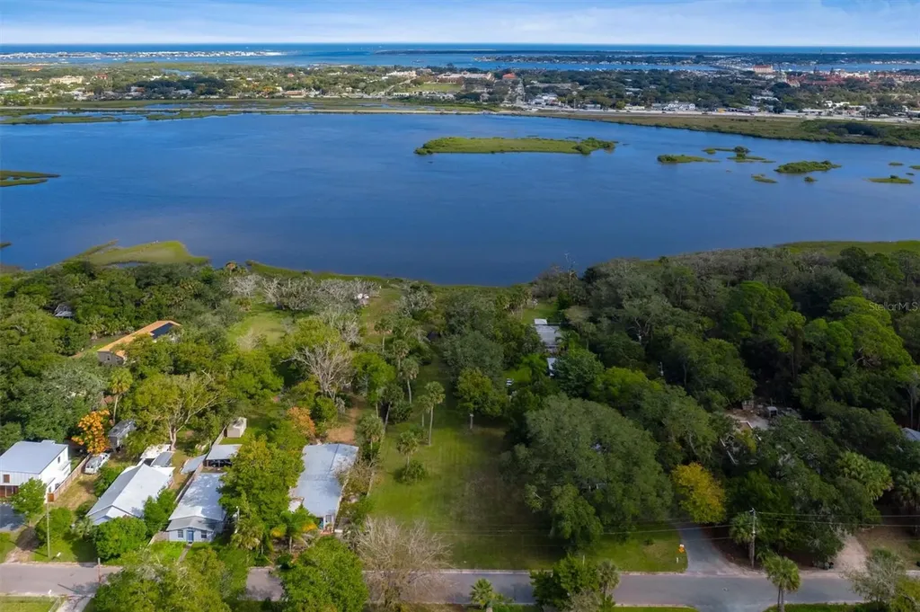 29 & 27a Florida Avenue St Augustine FL 32084