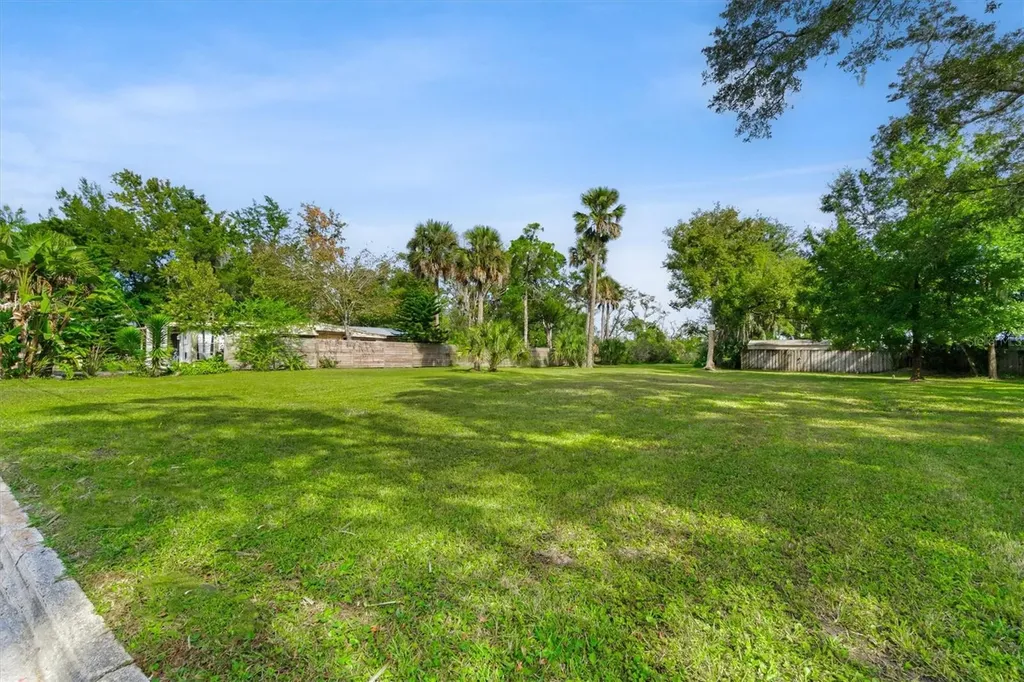 29 & 27a Florida Avenue St Augustine FL 32084