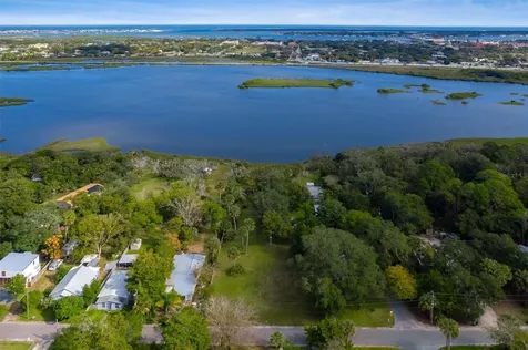 29 & 27a Florida Avenue St Augustine FL 32084