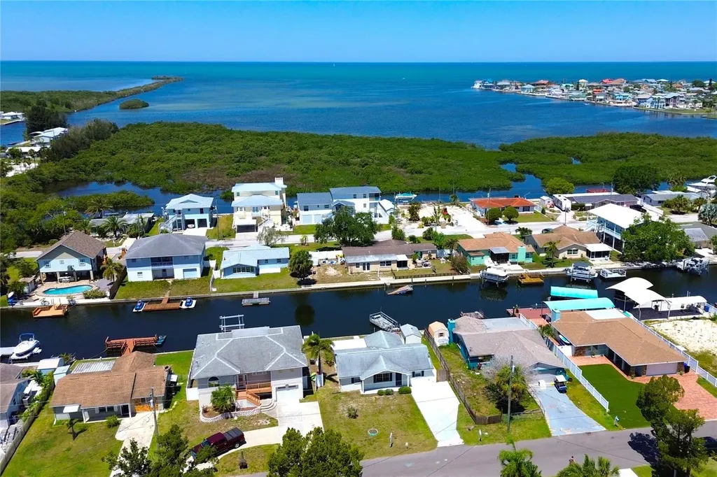 13305 Sunfish Drive Hudson FL 34667