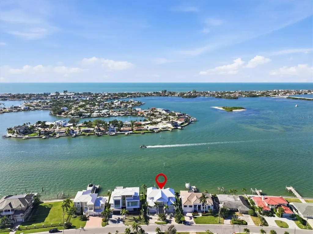 402 Buttonwood Lane Largo FL 33770