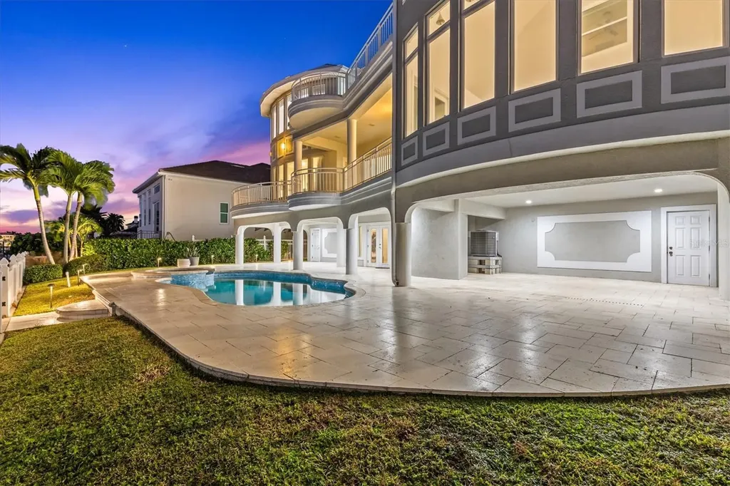 402 Buttonwood Lane Largo FL 33770