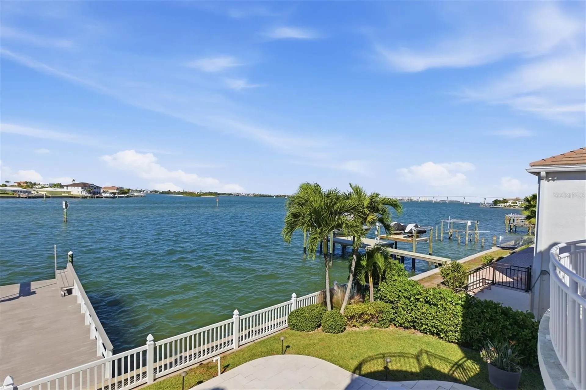 402 Buttonwood Lane Largo FL 33770