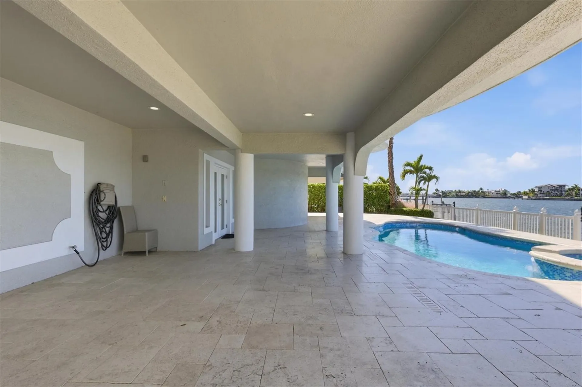 402 Buttonwood Lane Largo FL 33770