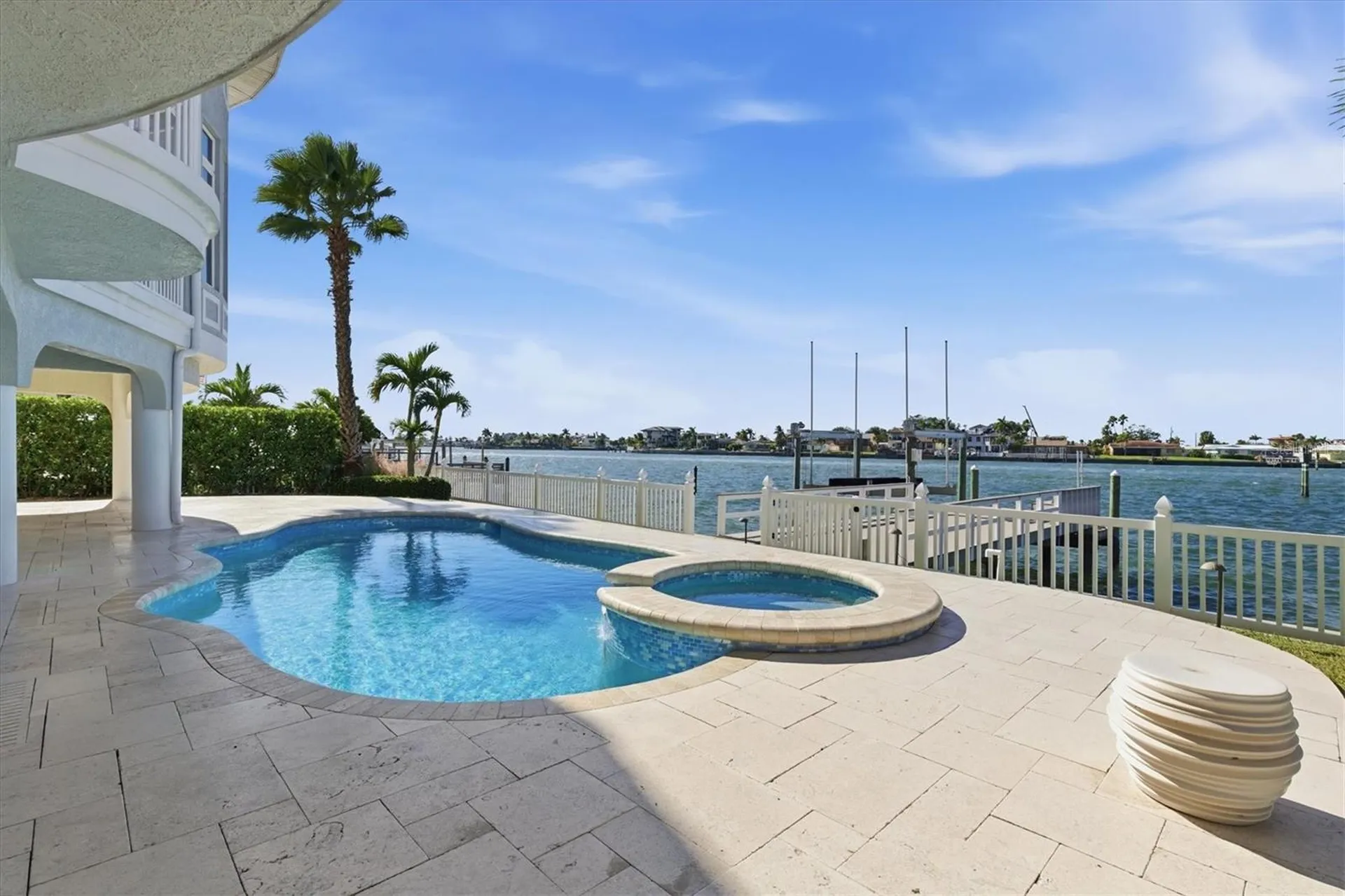 402 Buttonwood Lane Largo FL 33770