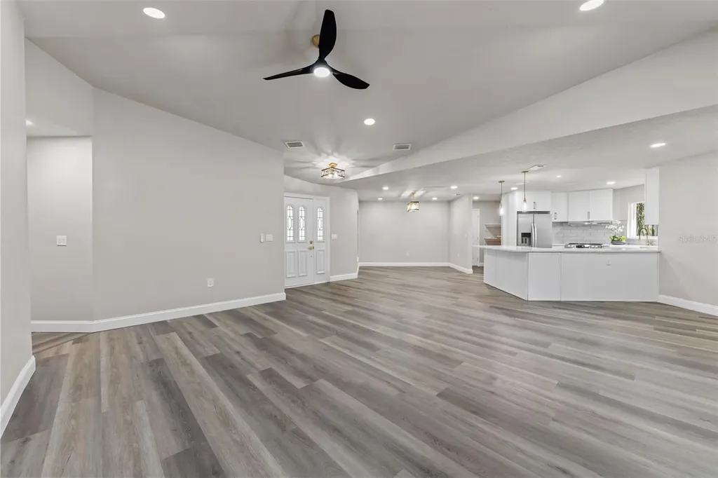 27944 Green Willow Run Wesley Chapel FL 33544
