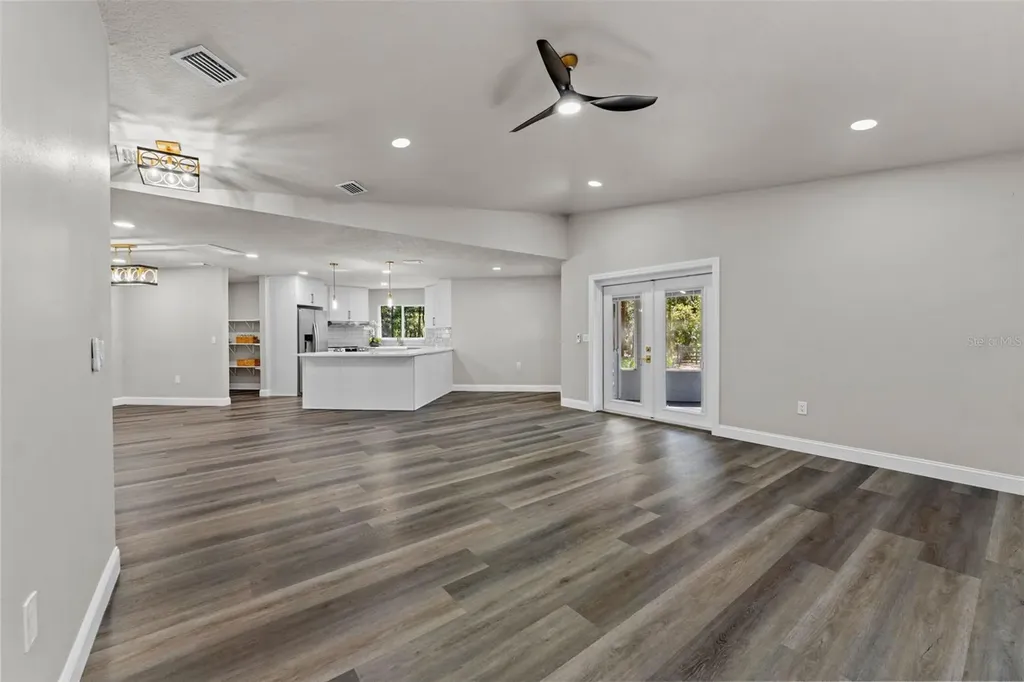 27944 Green Willow Run Wesley Chapel FL 33544