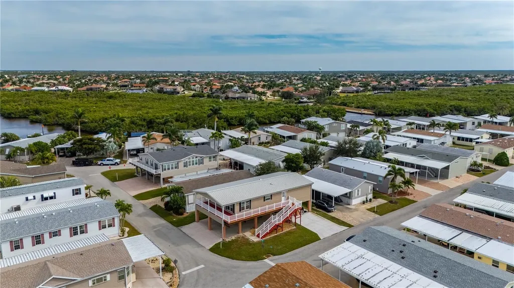 67 Windmill Boulevard Punta Gorda FL 33950