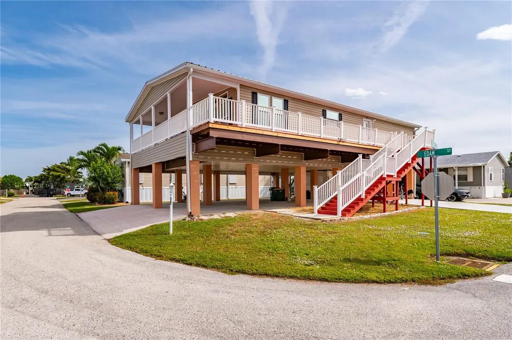 67 Windmill Boulevard Punta Gorda FL 33950