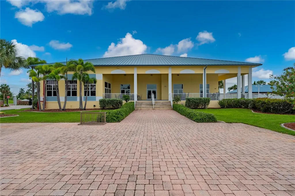 67 Windmill Boulevard Punta Gorda FL 33950