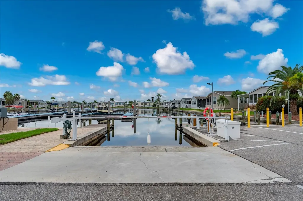 67 Windmill Boulevard Punta Gorda FL 33950
