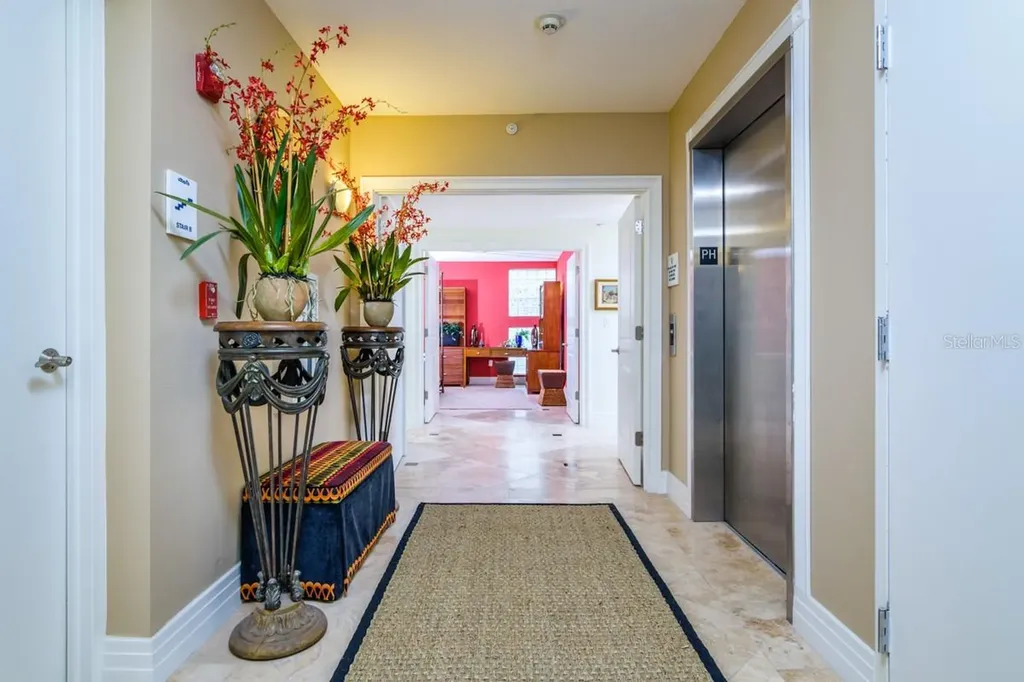 1350 Gulf Boulevard Clearwater Beach FL 33767