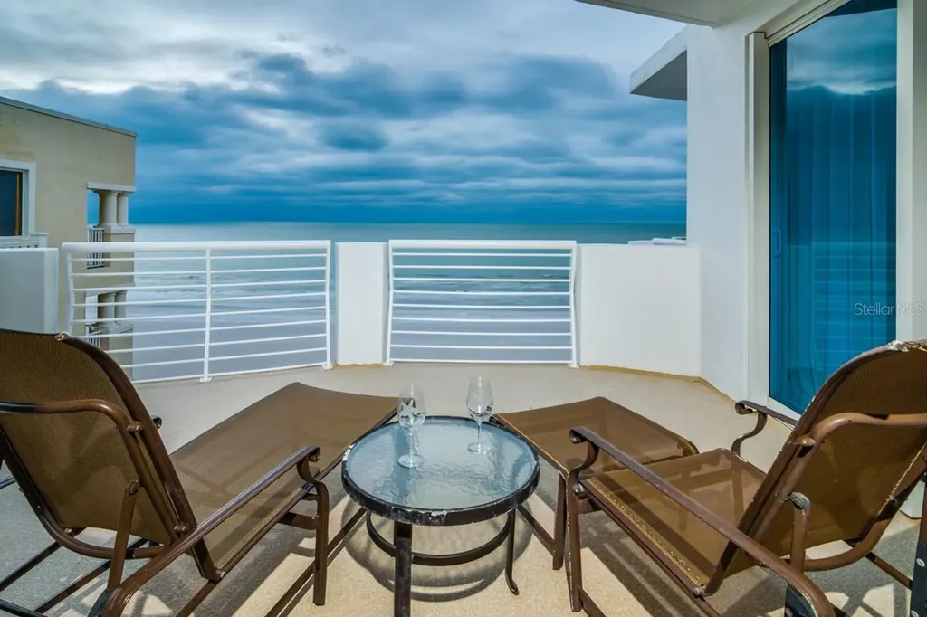 1350 Gulf Boulevard Clearwater Beach FL 33767