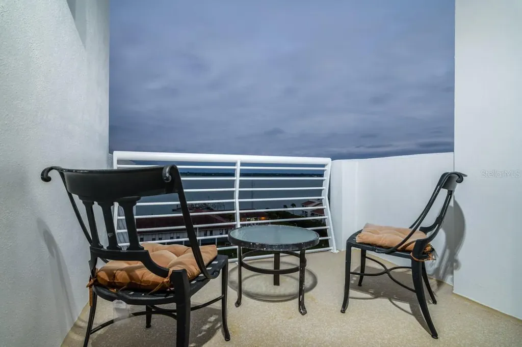 1350 Gulf Boulevard Clearwater Beach FL 33767