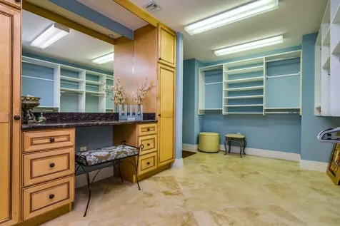1350 Gulf Boulevard Clearwater Beach FL 33767