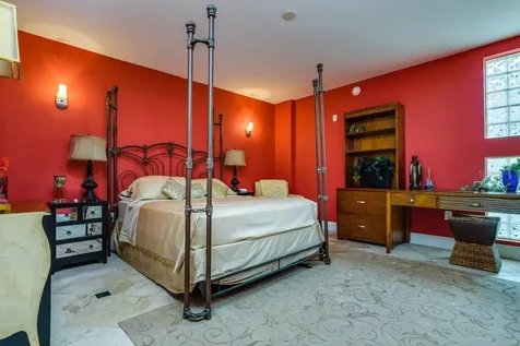 1350 Gulf Boulevard Clearwater Beach FL 33767