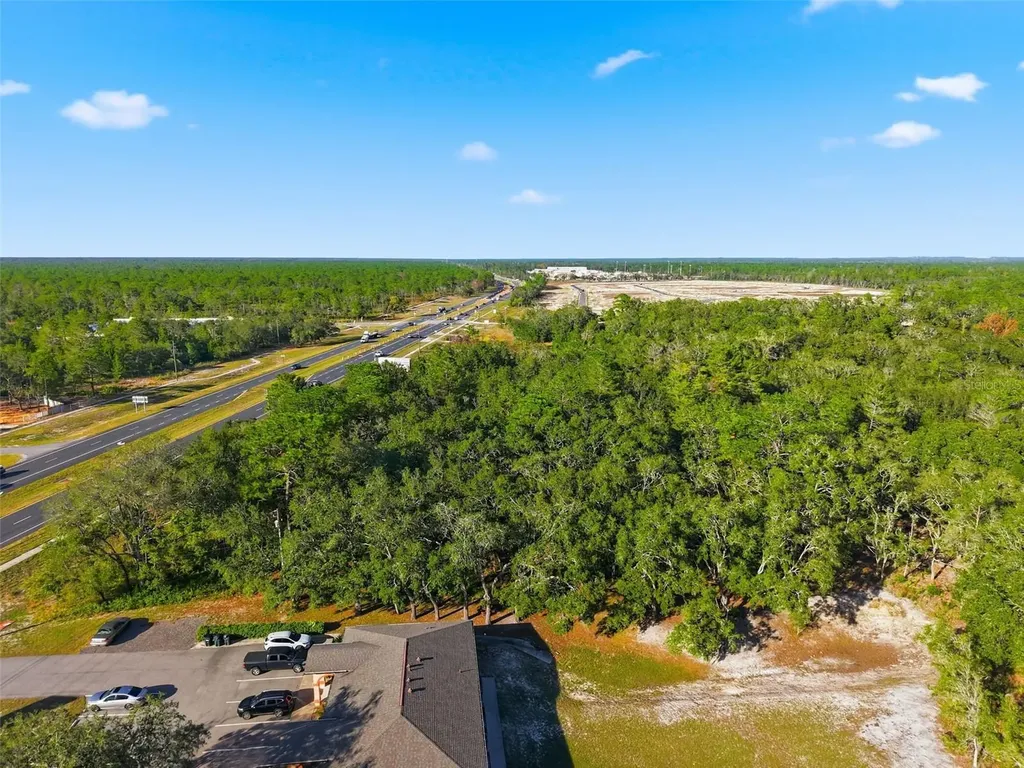11254 Commercial Way Weeki Wachee FL 34614