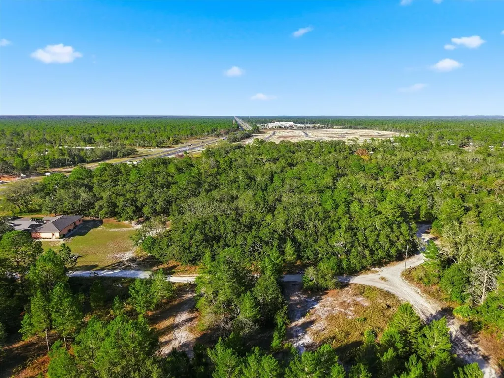 11254 Commercial Way Weeki Wachee FL 34614