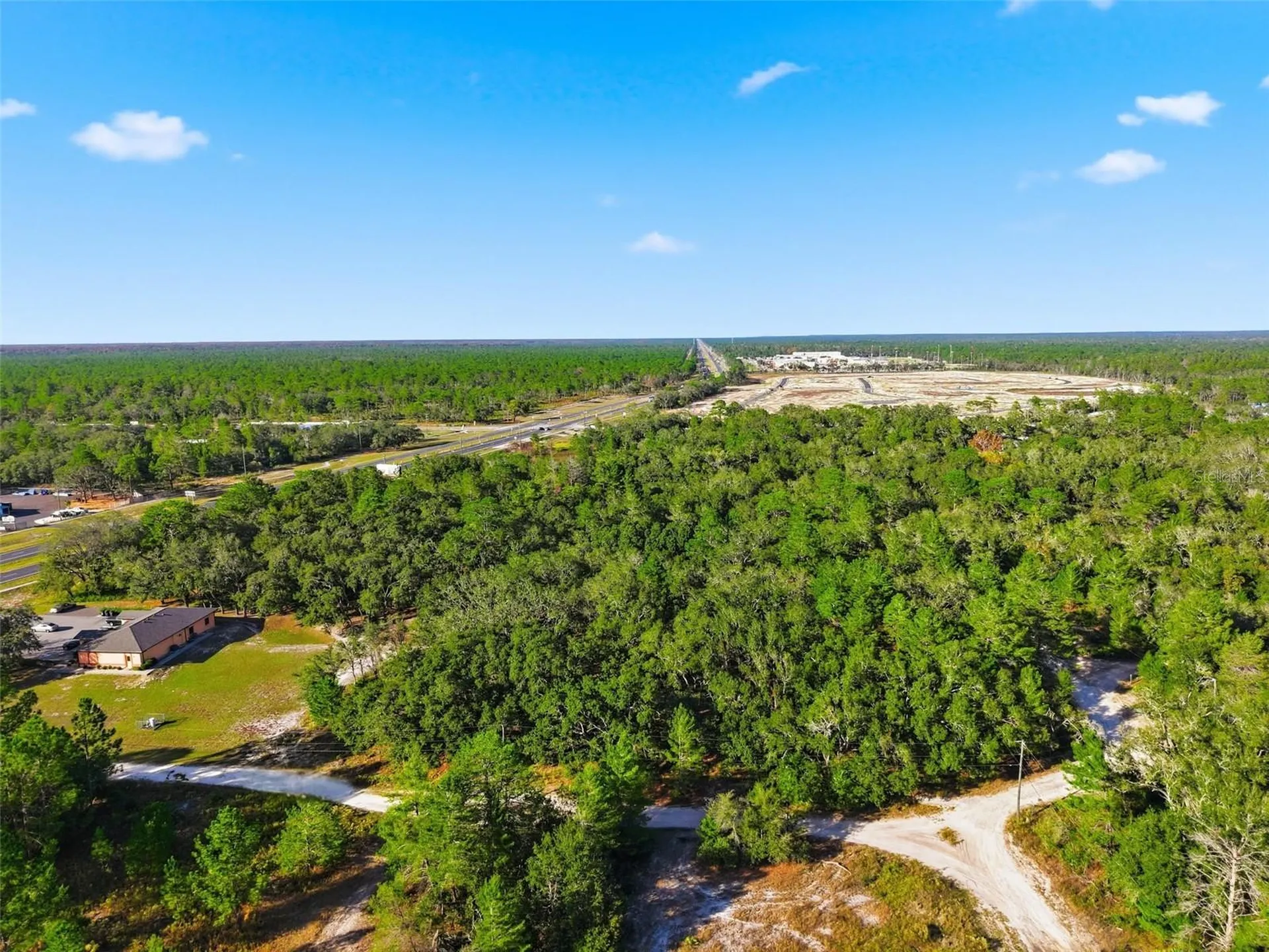 11254 Commercial Way Weeki Wachee FL 34614