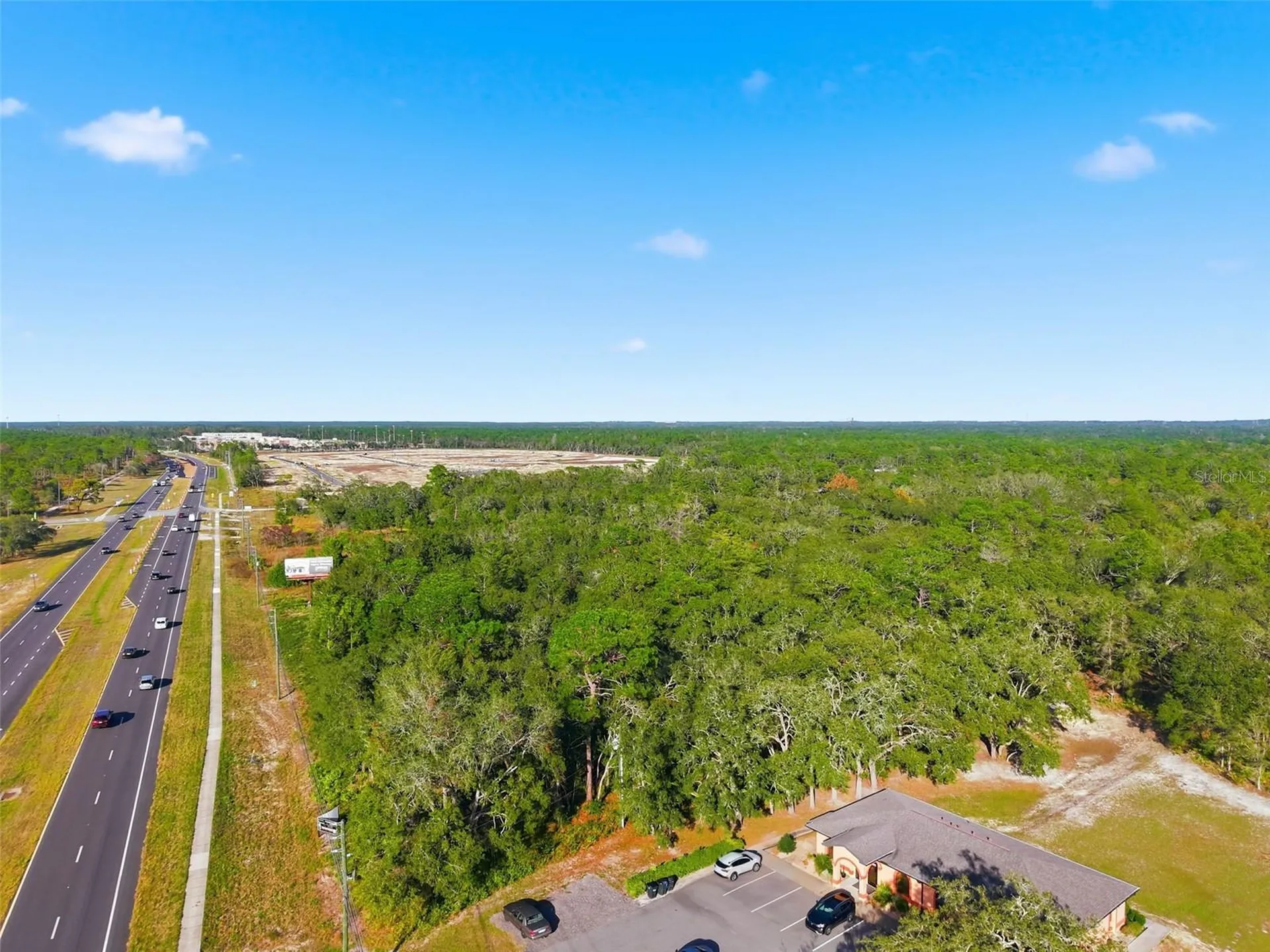 11254 Commercial Way Weeki Wachee FL 34614