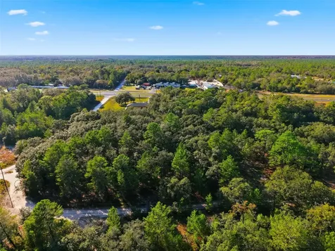 11254 Commercial Way Weeki Wachee FL 34614