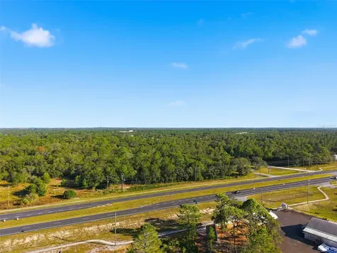 11254 Commercial Way Weeki Wachee FL 34614
