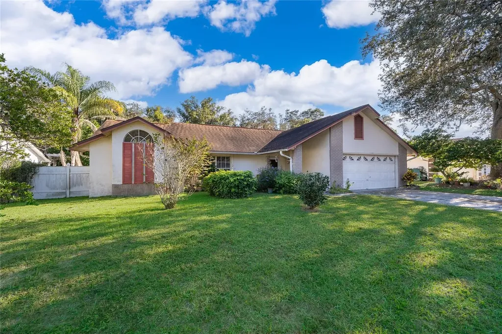 523 Sundown Trail Casselberry FL 32707