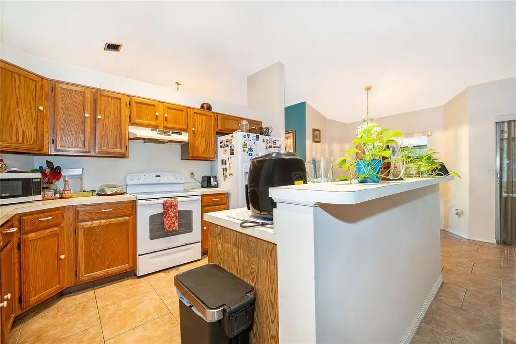 523 Sundown Trail Casselberry FL 32707