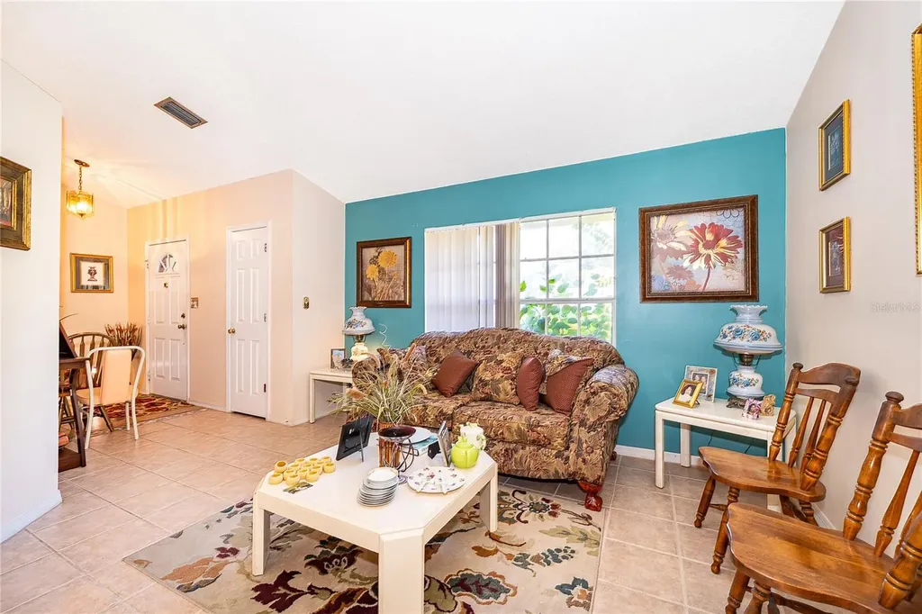 523 Sundown Trail Casselberry FL 32707