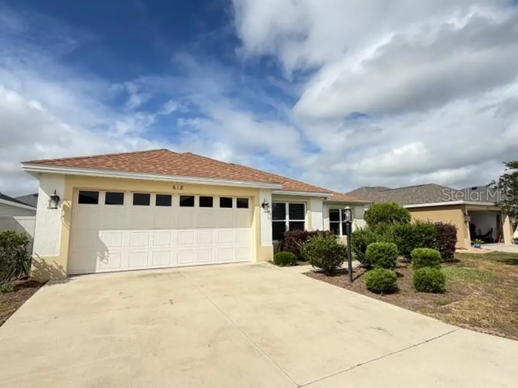 618 Nielsen Place The Villages FL 32163