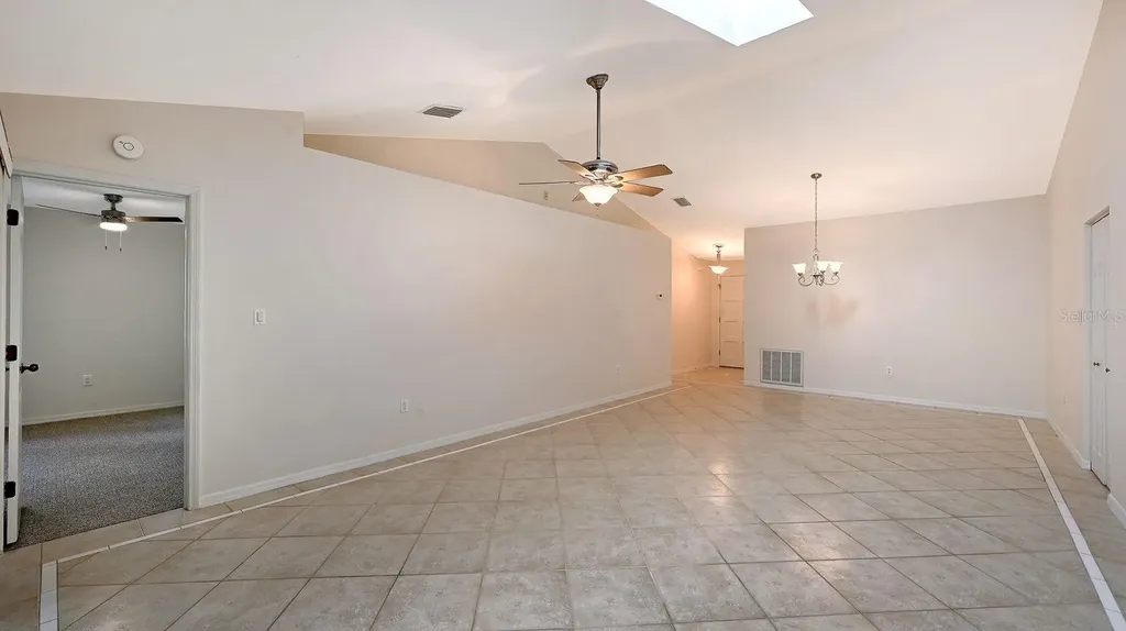 4799 Oak Forest Drive W Sarasota FL 34231