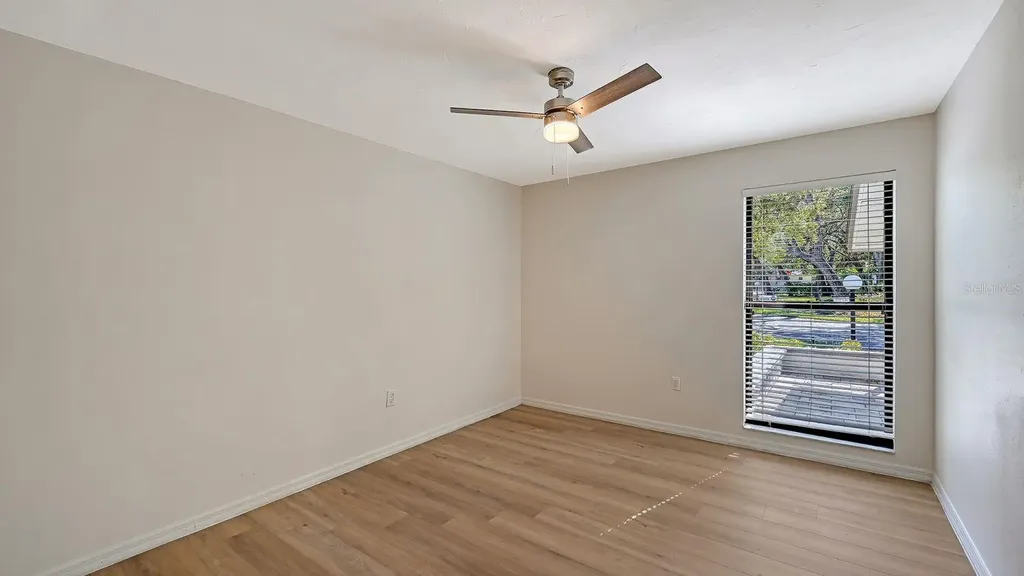 4799 Oak Forest Drive W Sarasota FL 34231