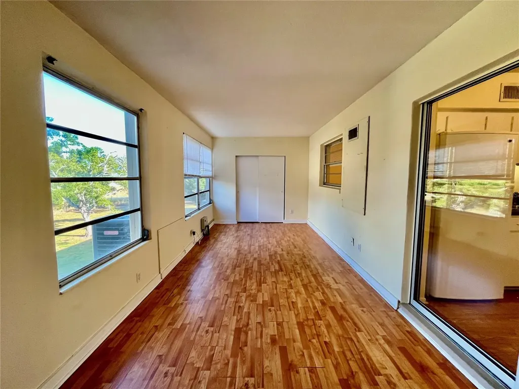 2464 Australia Way E Clearwater FL 33763