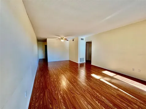 2464 Australia Way E Clearwater FL 33763